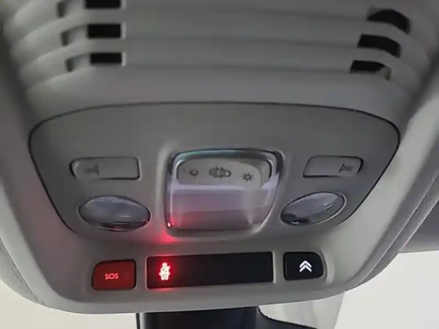 Citroën C3 Aircross bluehdi 110 s&amp;s bvm6 — photo 29