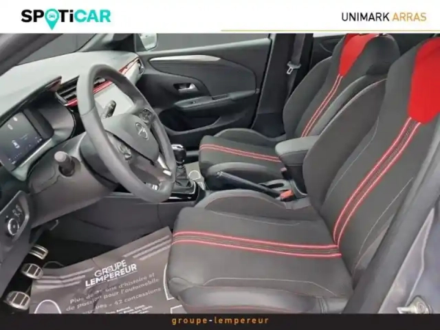 Opel Corsa 1.2 turbo 100ch gs — photo 9