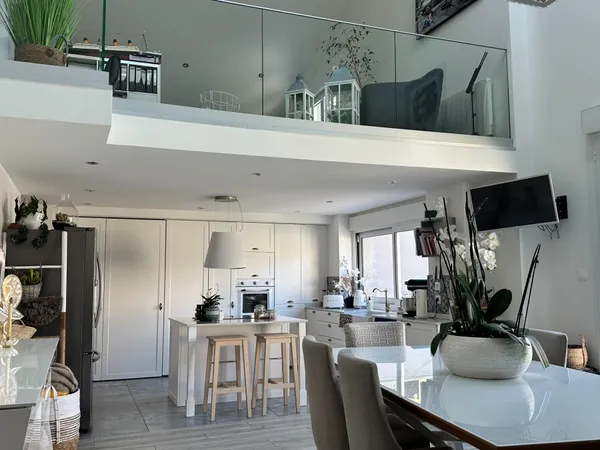 Maison 7 pièces 165 m²