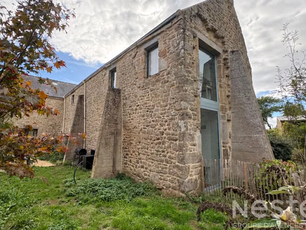 Maison en pierre à 5 km des plages de Carnac avec 6 chambres