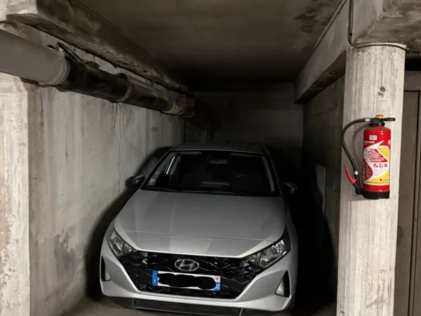 Loue parking