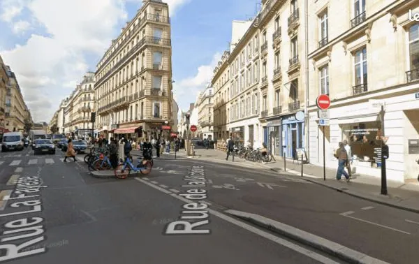 Local coiffure 140 m²