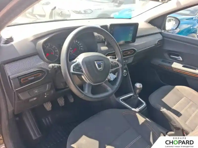 Dacia Sandero eco-g 100 — photo 10