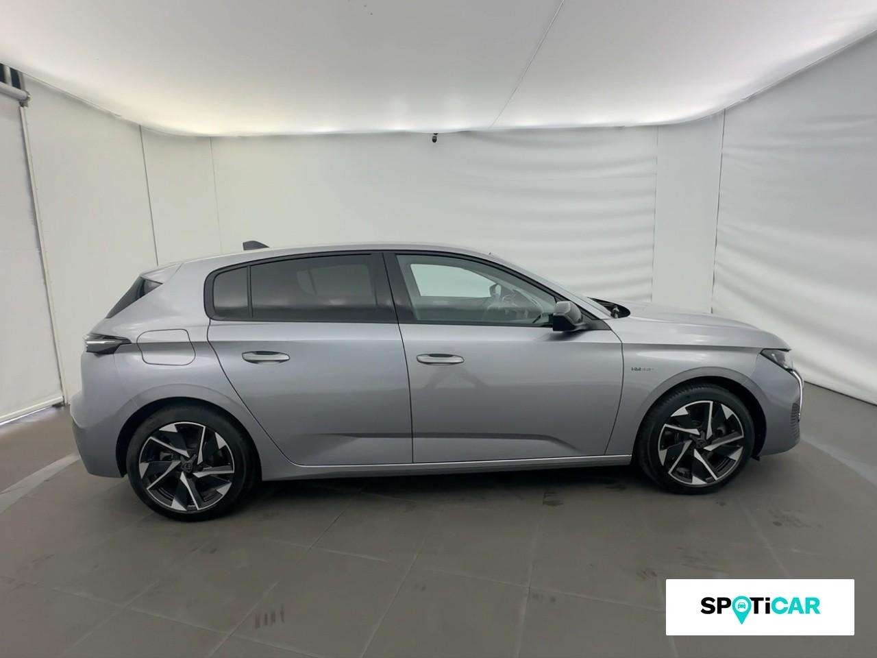 Peugeot 308 phev 180ch allure pack e-eat8 — photo 4