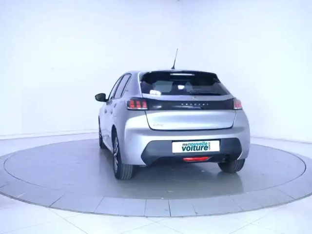 Peugeot 208 puretech 75 s&amp;s bvm5 — photo 10