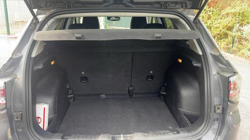 Jeep Compass 1.5 Turbo 130 e-Hybrid 2WD DCT7 - Limited – 2022 – 74619 km – Hybride essence – Boîte Automatique — photo 42