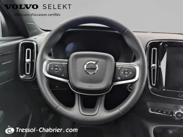 Volvo Xc40 b3 163 ch dct7 plus — photo 26