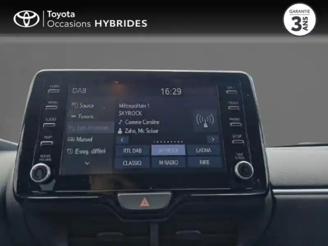 Toyota Yaris 116h design 5p my22 — photo 15