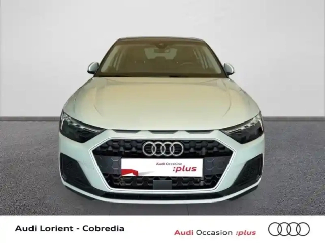 Audi A1 sportback 30 tfsi 110ch advanced — photo 2
