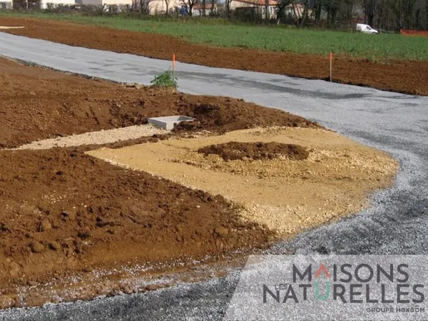 Terrain 750 m²