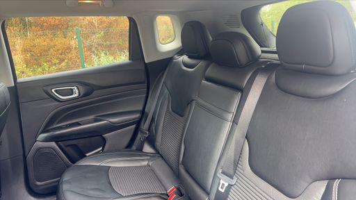 Jeep Compass 1.5 Turbo 130 e-Hybrid 2WD DCT7 - Limited – 2022 – 74619 km – Hybride essence – Boîte Automatique — photo 41