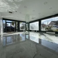 Local commercial 80m2