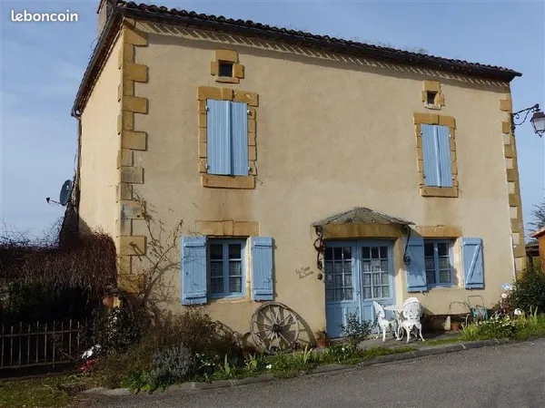 Maison de village 7 pièces 235 m²