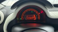 Renault Twingo 1.0 SCe 65ch Life - 20 — photo 10