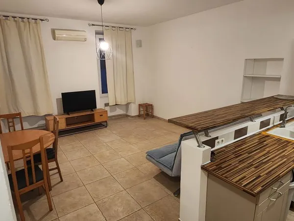 T2 meublé 45 m² - climatisé - jardin - 580 CC - Sorgues