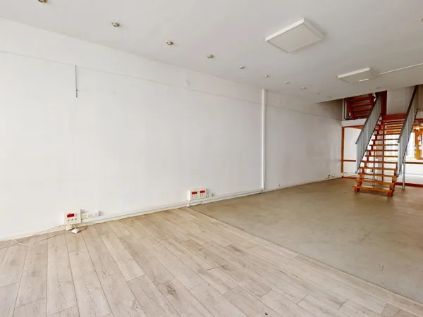 Immeuble 270 m² en hyper centre avec garage