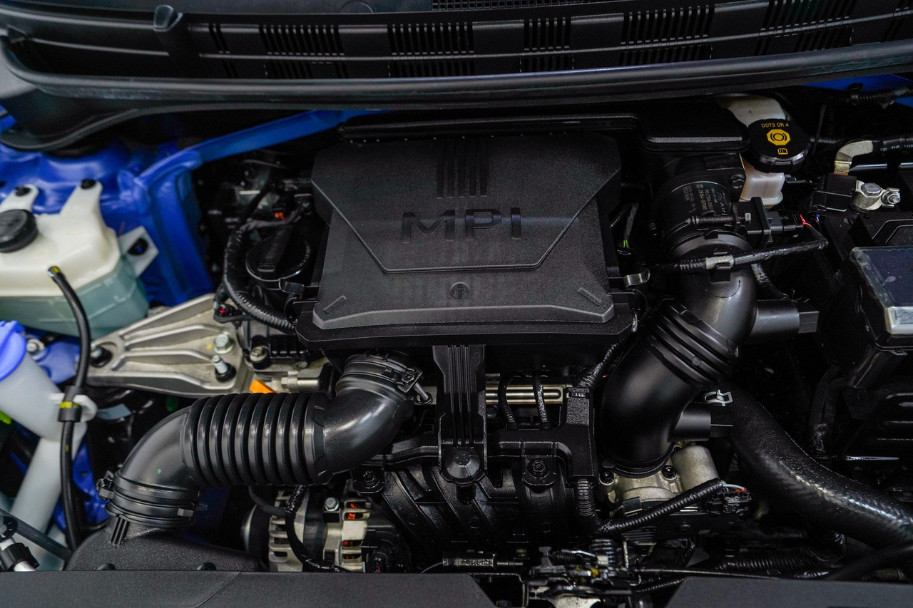 Hyundai i10 — photo 32