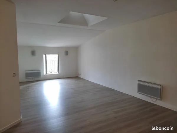 Appartement T3 bord de Garonne