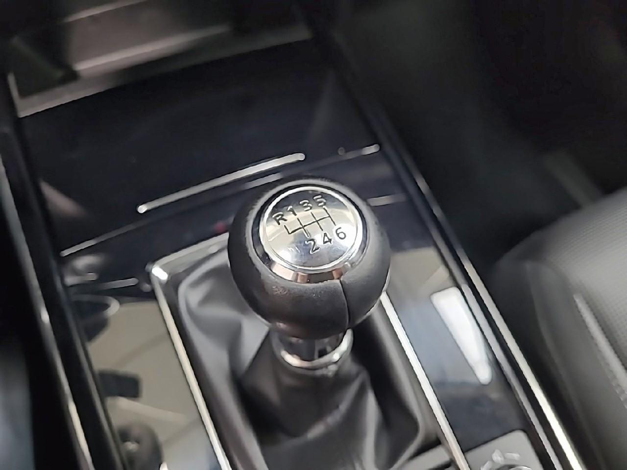 Mazda Cx-30 2.0l e-skyactiv g m hybrid 122 ch 4x2 bvm6 sportli — photo 17