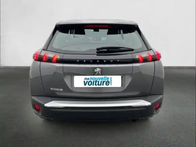 Peugeot 2008 puretech 100 s&amp;s bvm6 — photo 31