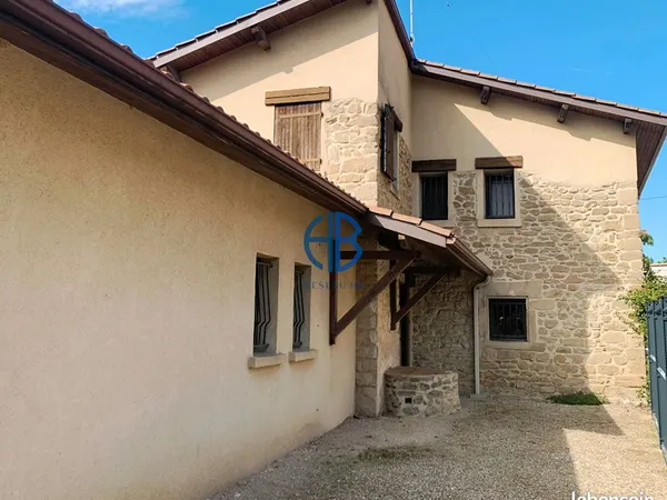 Maison 5 pièces 136 m²