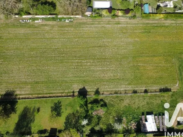 Terrain 955 m²