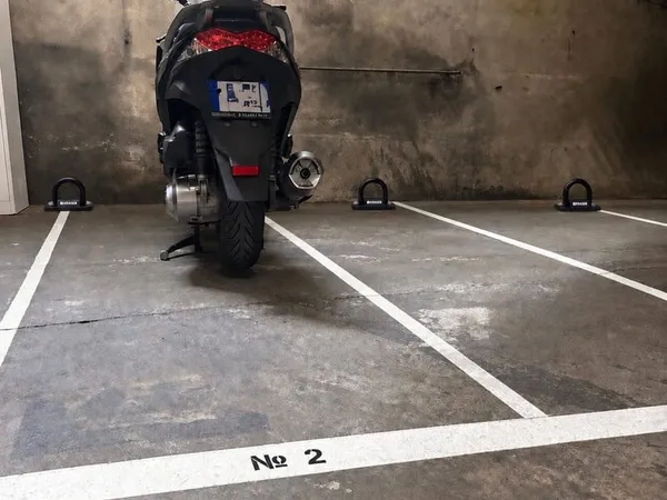 Parking 4 m²