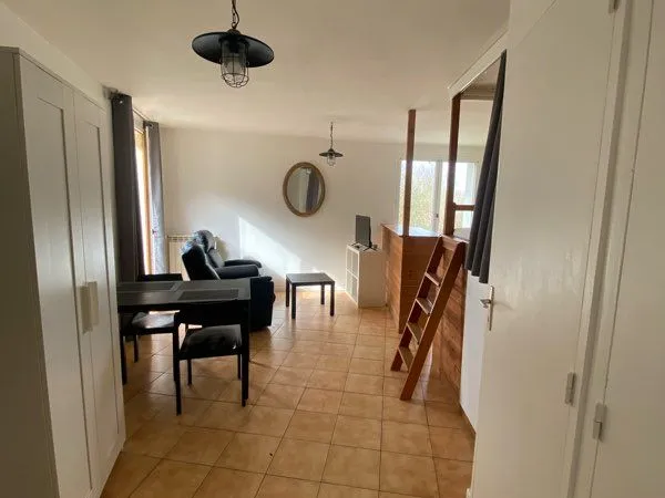 Studio meublé de 27 m² à louer - Varennes-Jarcy