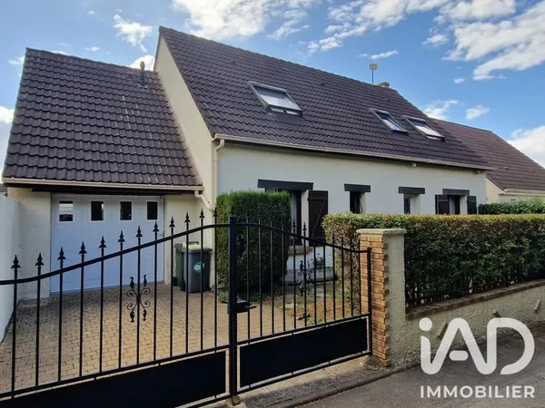 Maison 8 pièces 144 m²
