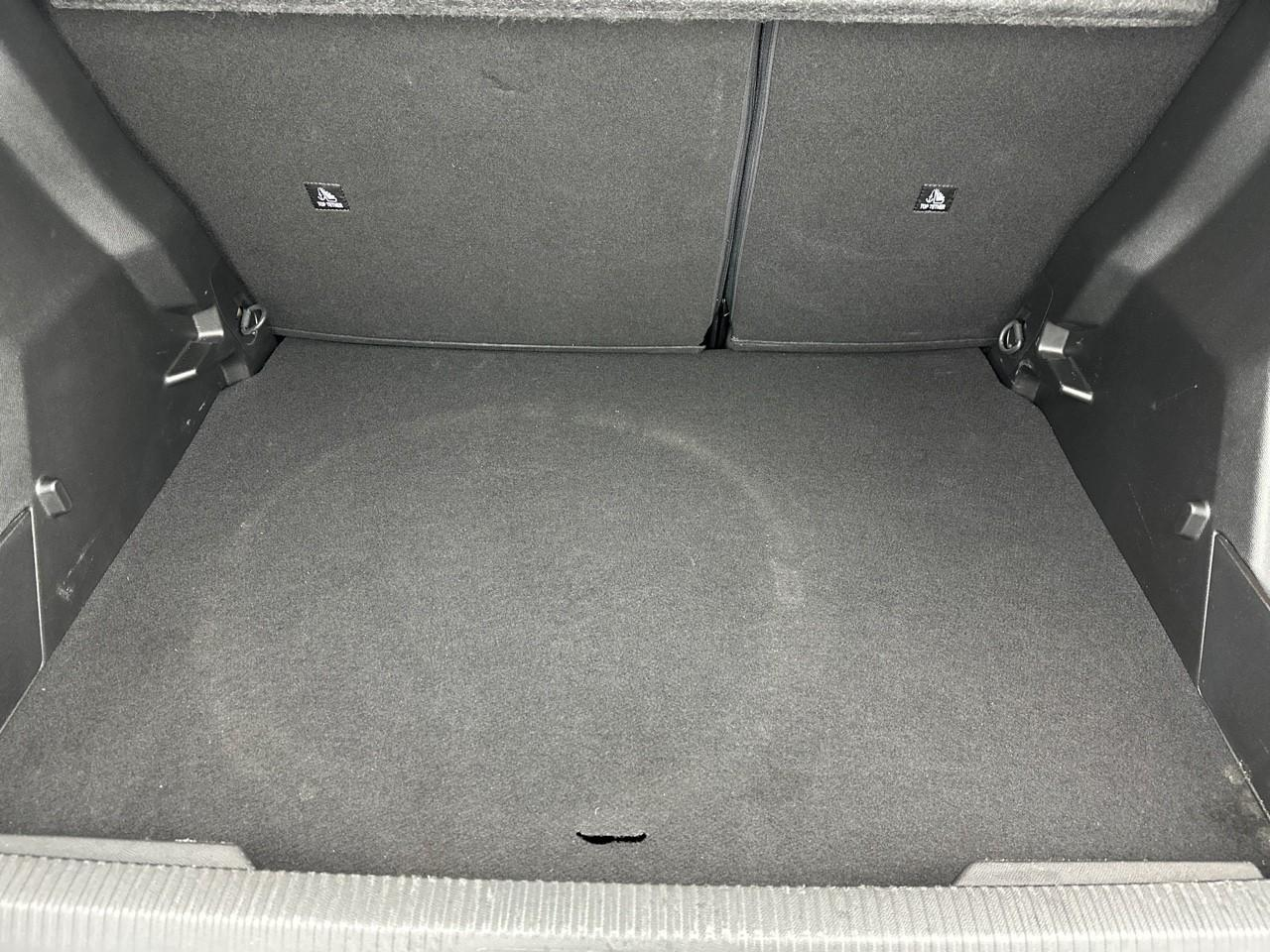 Peugeot 2008 puretech 100 s&s bvm6 active — photo 14