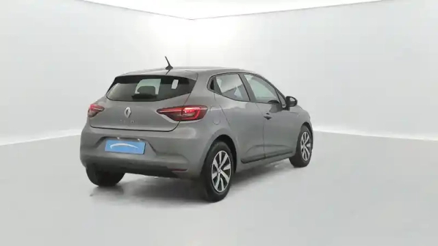 Renault Clio tce 90 — photo 29