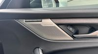 Jaguar F-Pace P400e Plug-in-Hybrid SE BVA8 AWD — photo 30