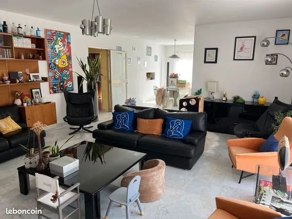 Chambre meublée 16 m² + SDB privative - Villa avec piscine - Vallauris