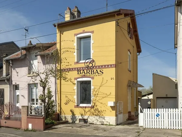 Maison 5 pièces 100 m²