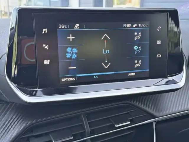 Peugeot 2008 puretech 130 s&amp;s eat8 — photo 19
