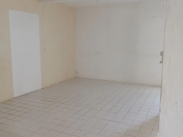 Dépôt - Espace de stockage - 20 m2