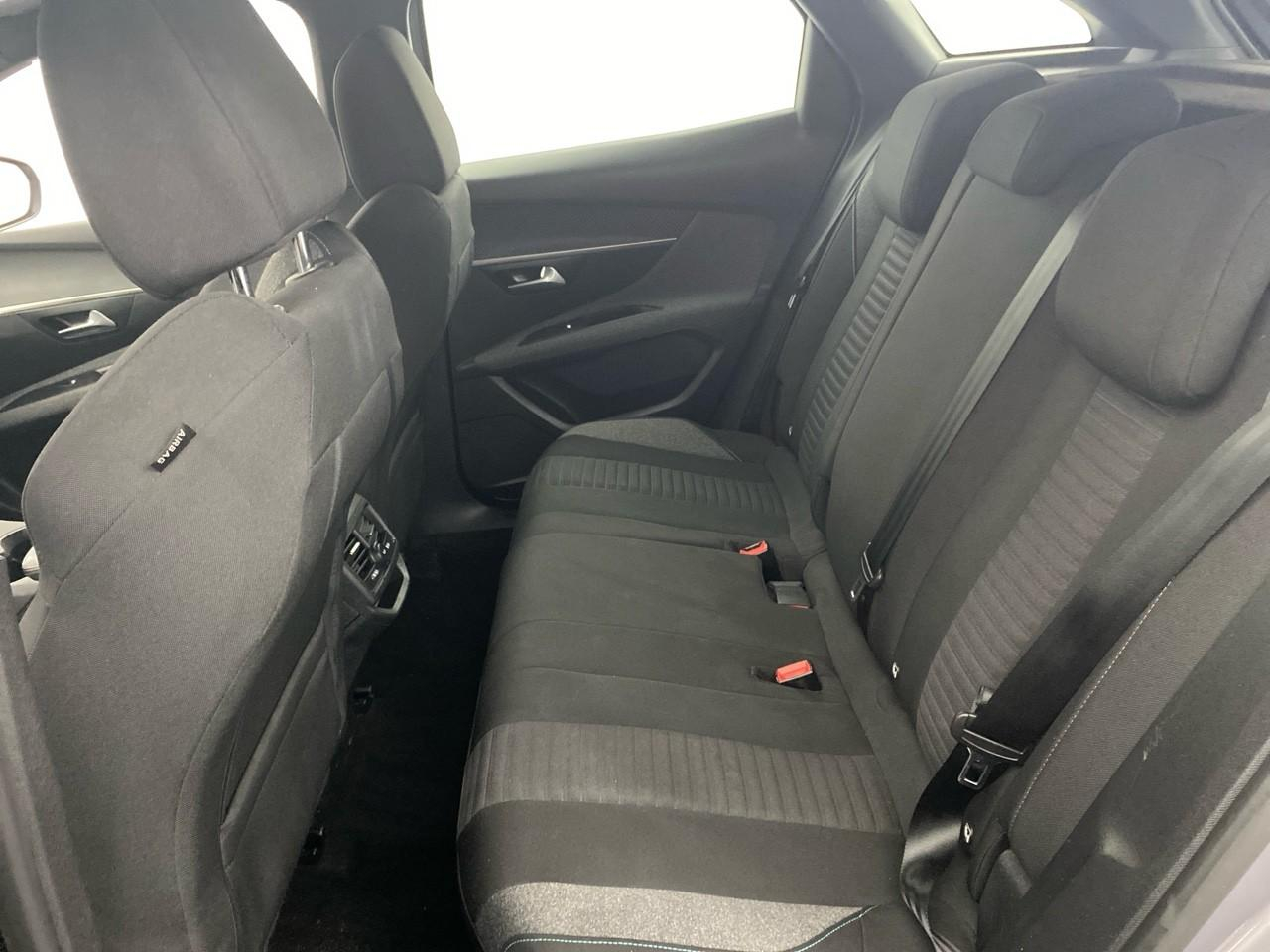 Peugeot 3008 bluehdi 130ch s&s eat8 active pack — photo 13