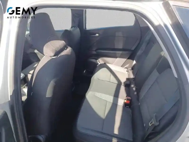 Renault Captur tce 90 - 21 — photo 28
