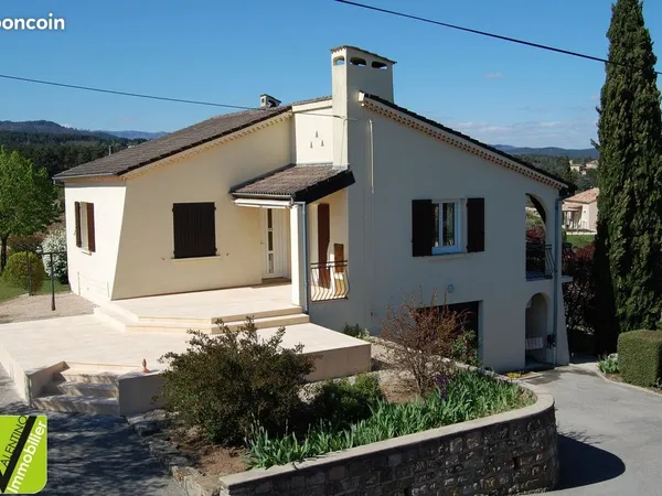 Maison 5 pièces 110 m²