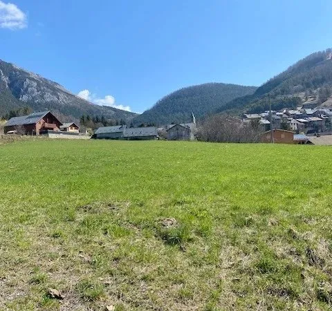 Terrain 6288 m²