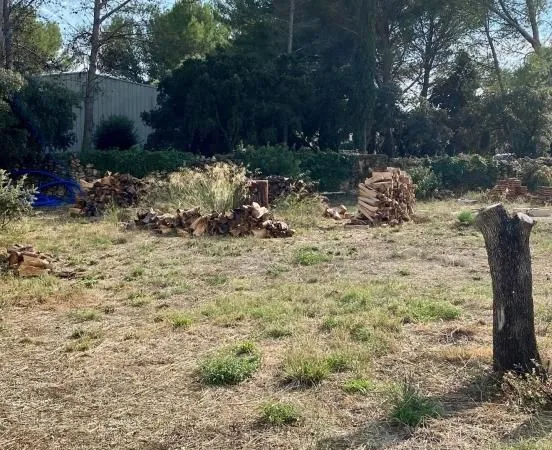 Terrain 300 m² Grans