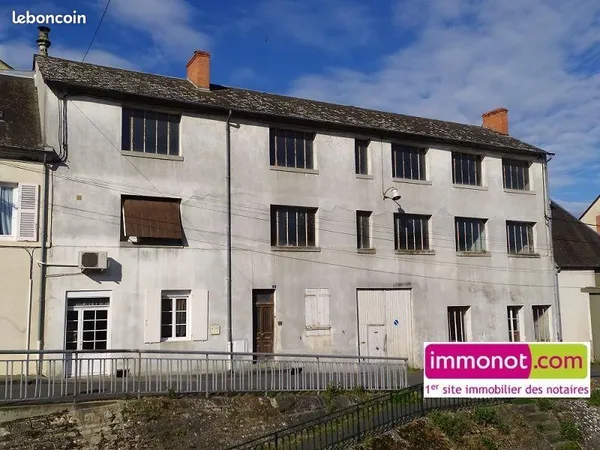 327 m² Mehun-sur-Yèvre