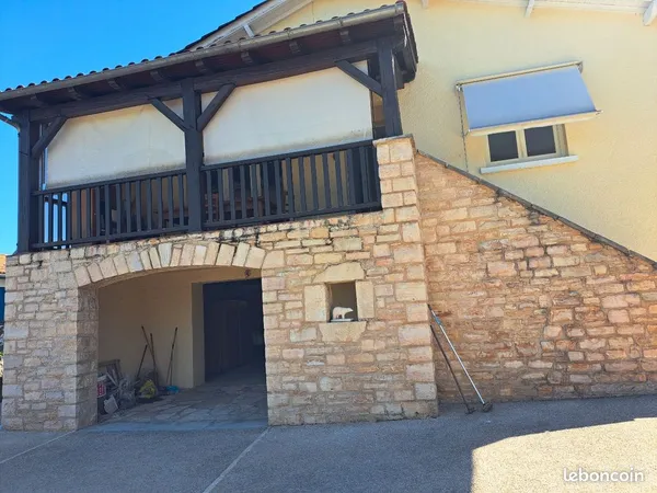 Loue maison individuelle avec terrain