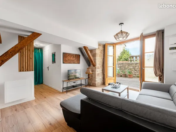 Loft meublé 60 m² - Centre de Castelnau-de-Montmiral