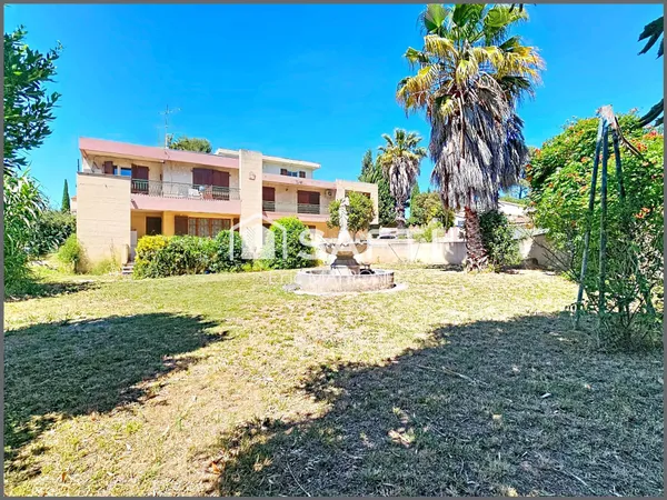 magnifique propriété 12 pièces 267 m²