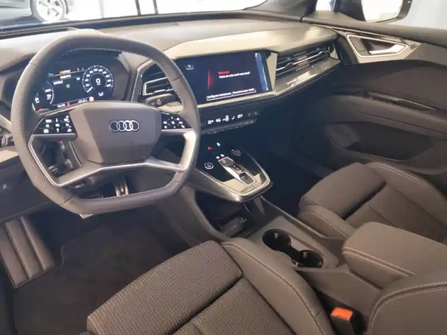 Audi Q4 E-Tron 45 285 ch 82 kwh — photo 3