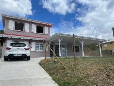 A louer, belle villa T4 au Trois-Ilets