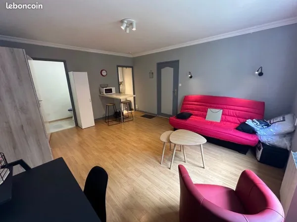 Studio meublé en centre ville