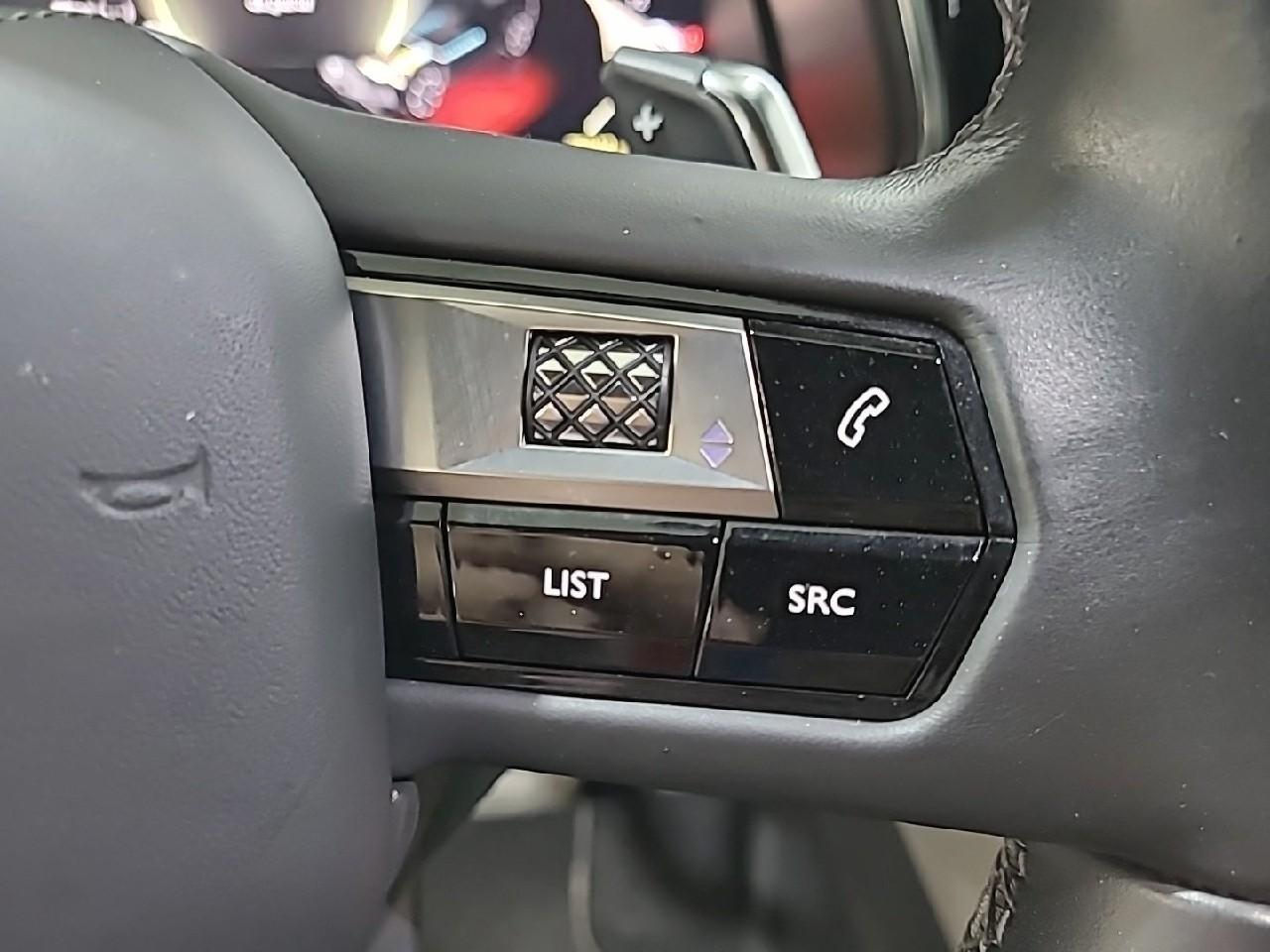 Ds Ds 7 crossback hybride rechargeable e-tense 225 eat8 opera — photo 20