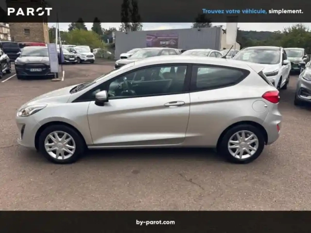 Ford Fiesta 1.5 tdci 85ch connect business 3p société — photo 24
